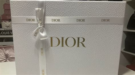 dior platinum holiday gift 2022|dior birthday gifts.